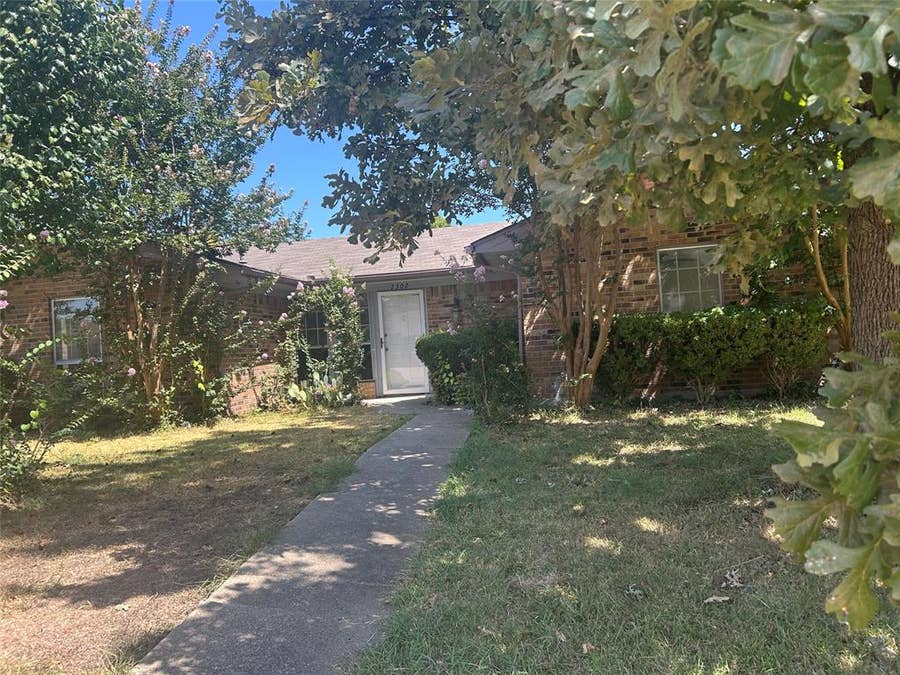 Property photo for 2302 Phoenix Drive, Garland, TX