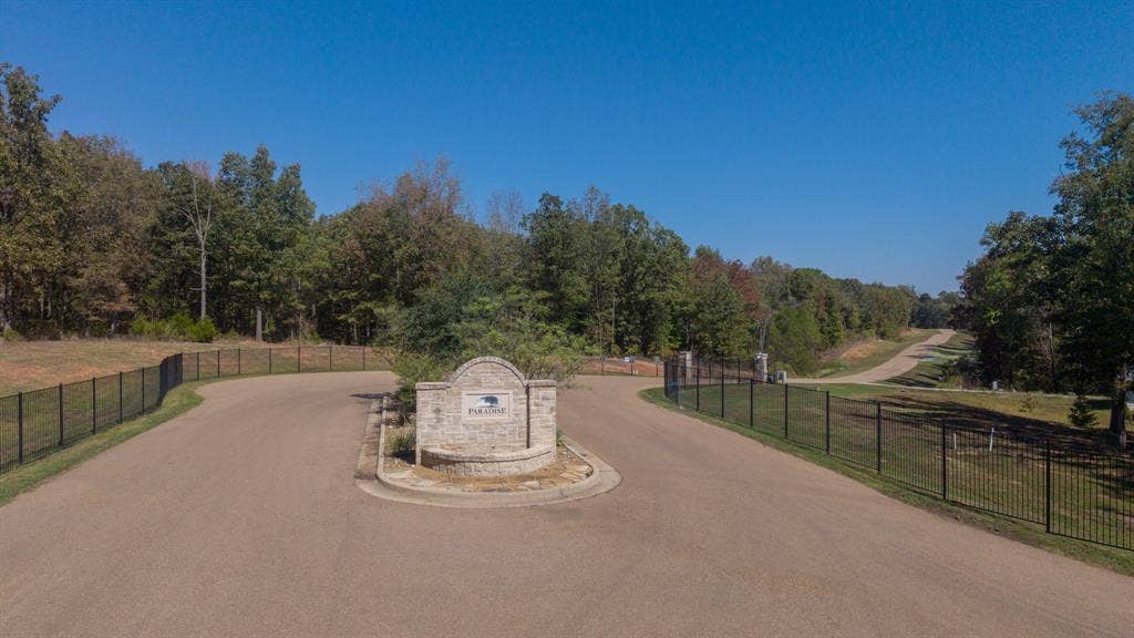 52 S Private Road 52416 N, Leesburg, TX 75451