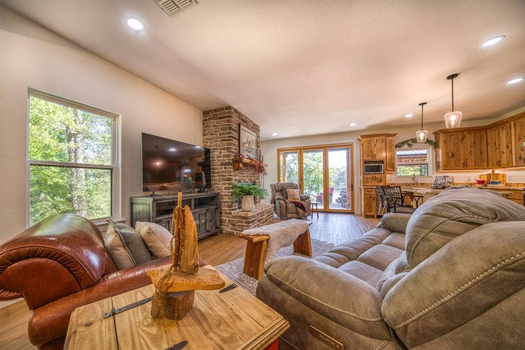 52 S Private Road 52416 N, Leesburg, TX 75451