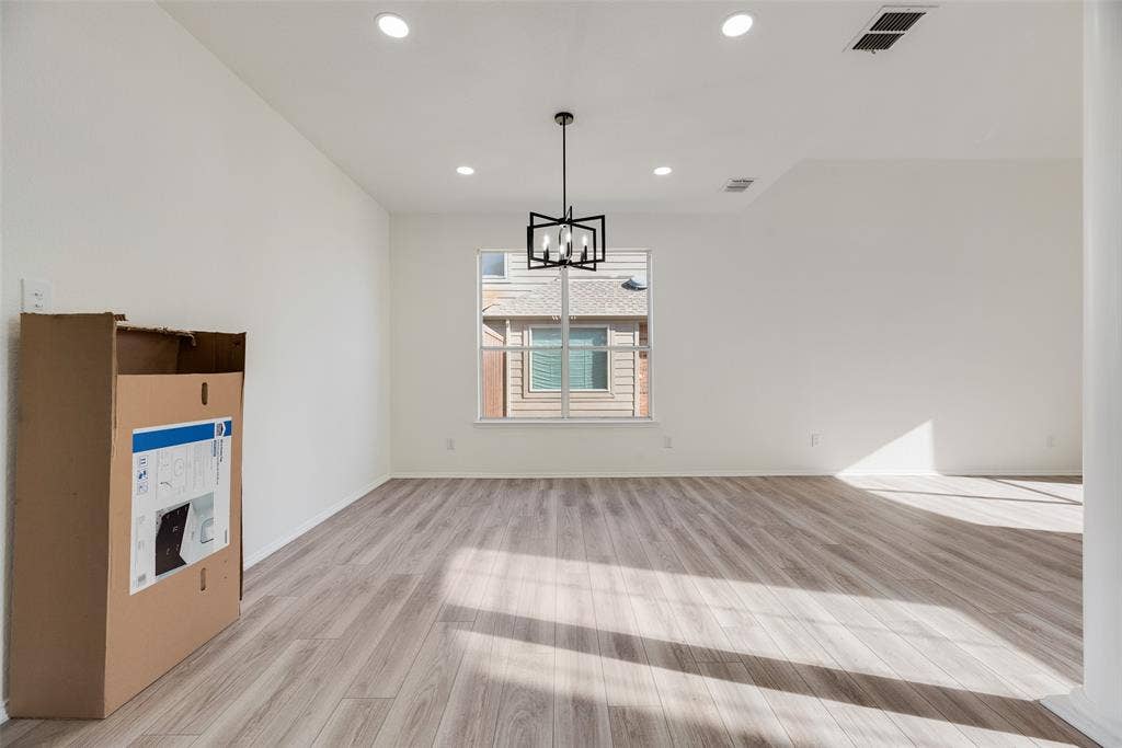 5828 Pine Ridge Boulevard, McKinney, TX 75070 5828 Pine Ridge Boulevard, McKinney, TX 75070