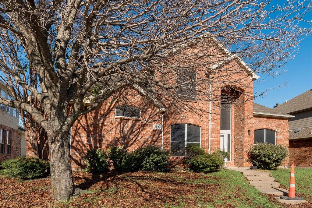 5828 Pine Ridge Boulevard, McKinney, TX 75070 5828 Pine Ridge Boulevard, McKinney, TX 75070