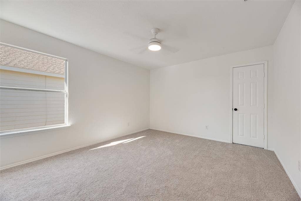 5828 Pine Ridge Boulevard, McKinney, TX 75070 5828 Pine Ridge Boulevard, McKinney, TX 75070