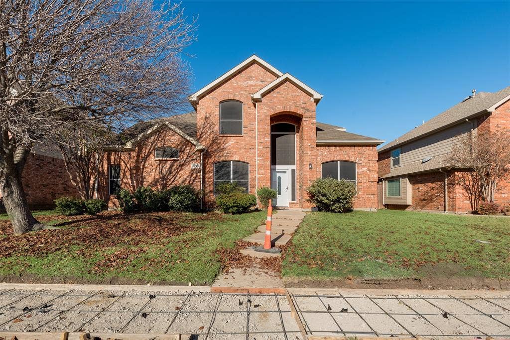 5828 Pine Ridge Boulevard, McKinney, TX 75070 5828 Pine Ridge Boulevard, McKinney, TX 75070