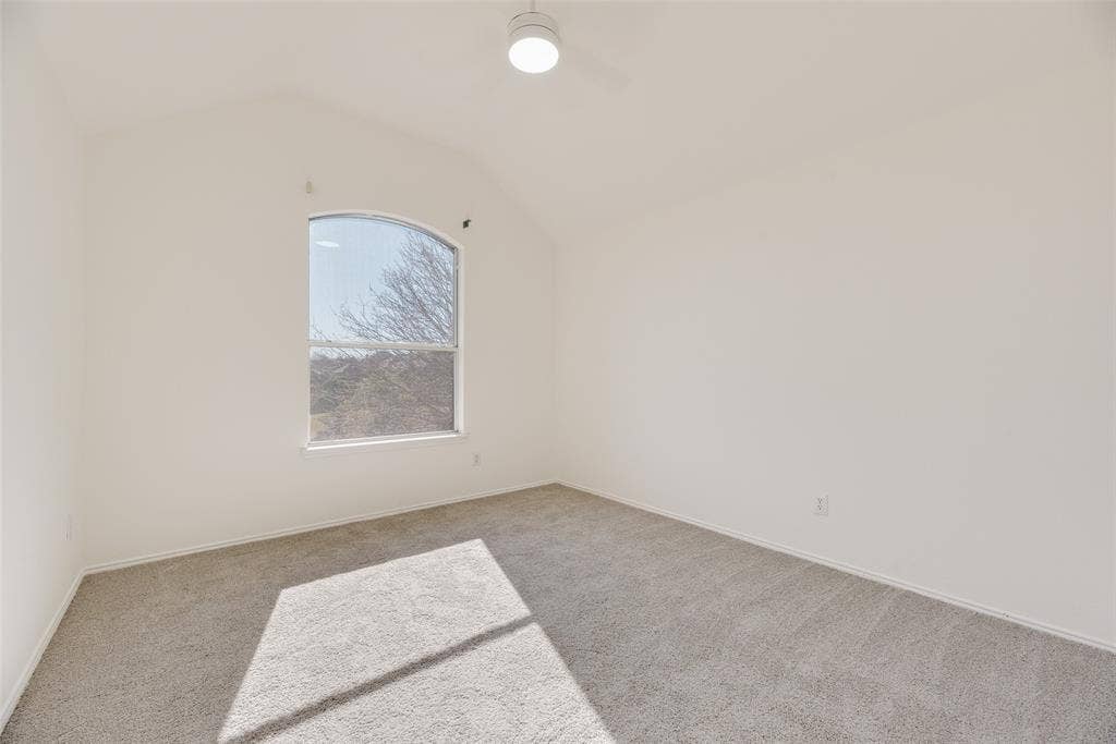 5828 Pine Ridge Boulevard, McKinney, TX 75070 5828 Pine Ridge Boulevard, McKinney, TX 75070