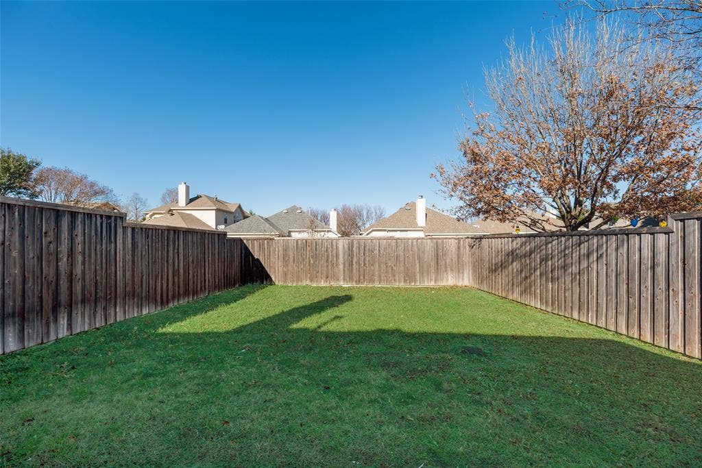 5828 Pine Ridge Boulevard, McKinney, TX 75070 5828 Pine Ridge Boulevard, McKinney, TX 75070