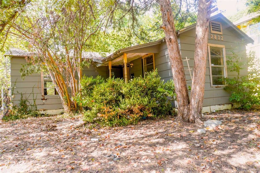 Property photo for 2832 Milam Street, Fort Worth, TX