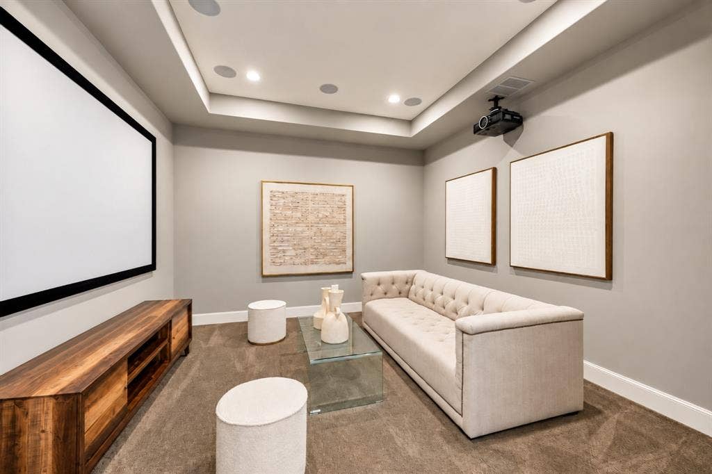 6816 Cousteau Court, Plano, TX 75024 Integrated ceiling speakers and recessed lighting