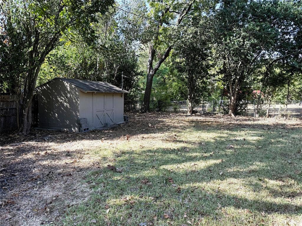 3520 Maple Avenue, Waco, TX 76707