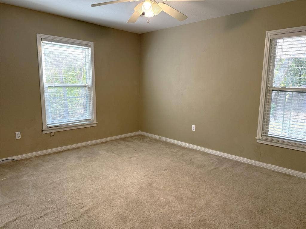 3520 Maple Avenue, Waco, TX 76707