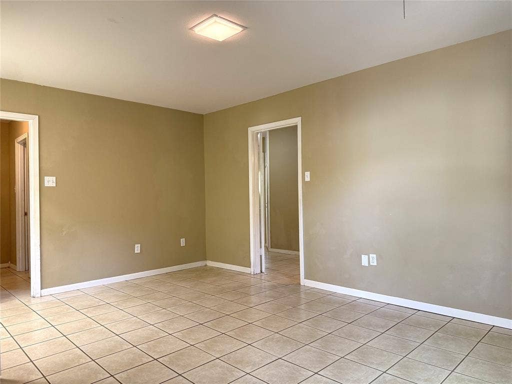 3520 Maple Avenue, Waco, TX 76707