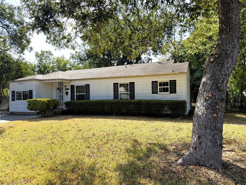 3520 Maple Avenue, Waco, TX 76707