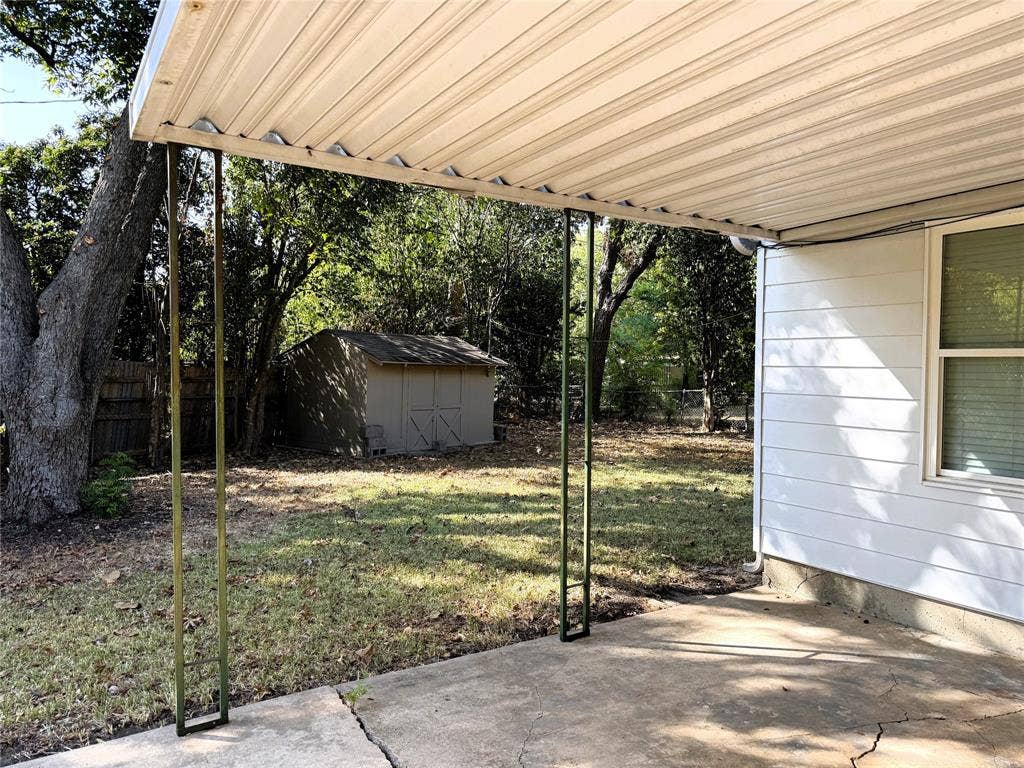 3520 Maple Avenue, Waco, TX 76707