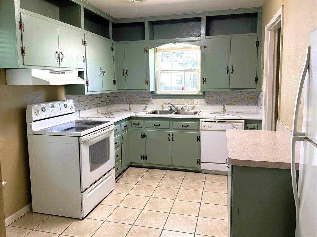3520 Maple Avenue, Waco, TX 76707