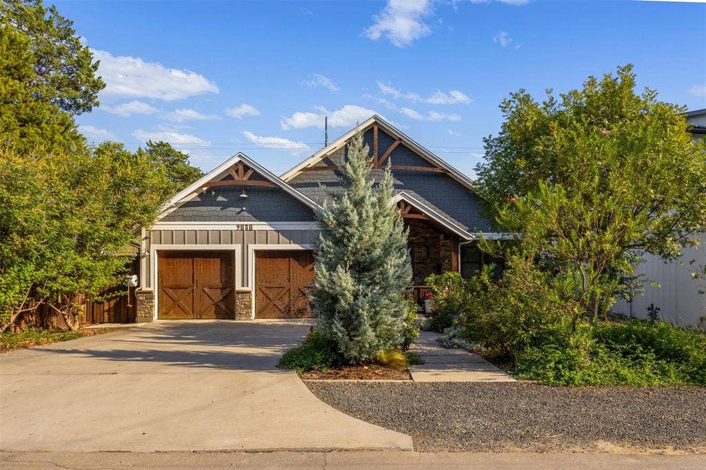 9030 Eustis Avenue, Dallas, TX 75218 9030 Eustis Avenue, Dallas, TX 75218