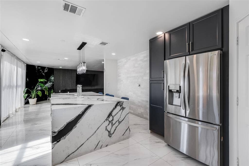 809 Bessemer Drive, Wylie, TX 75098 809 Bessemer Drive, Wylie, TX 75098