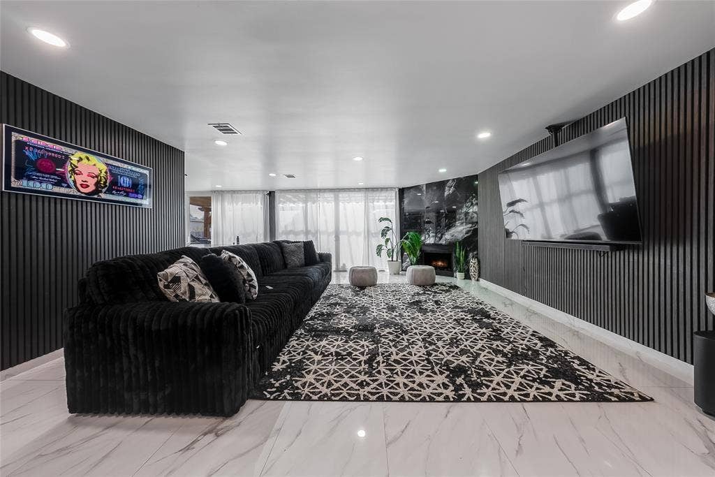 809 Bessemer Drive, Wylie, TX 75098 809 Bessemer Drive, Wylie, TX 75098