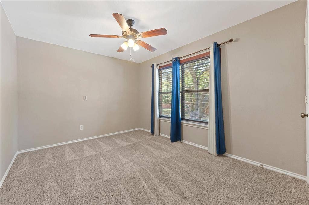 6410 Tara Lane, Frisco, TX 75035 6410 Tara Lane, Frisco, TX 75035