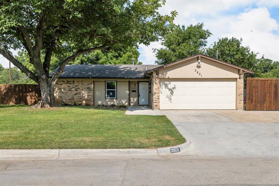Property photo for 2801 Rosebud Lane, Richland Hills, TX