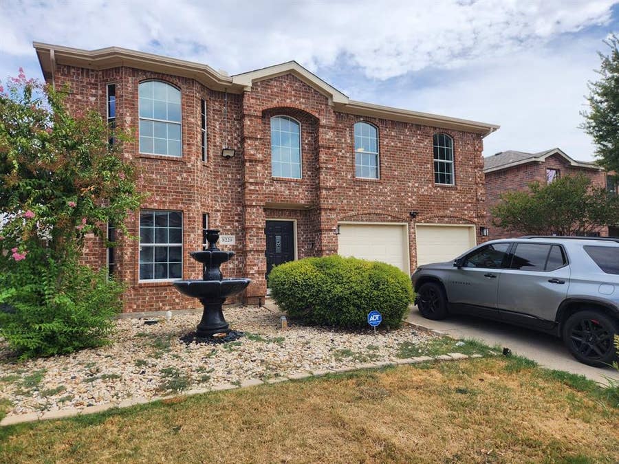 Property photo for 8220 Three Bars Drive, Fort Worth, TX