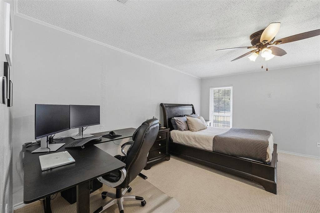 1205 Roaring Springs Road, #1205, Fort Worth, TX 76114