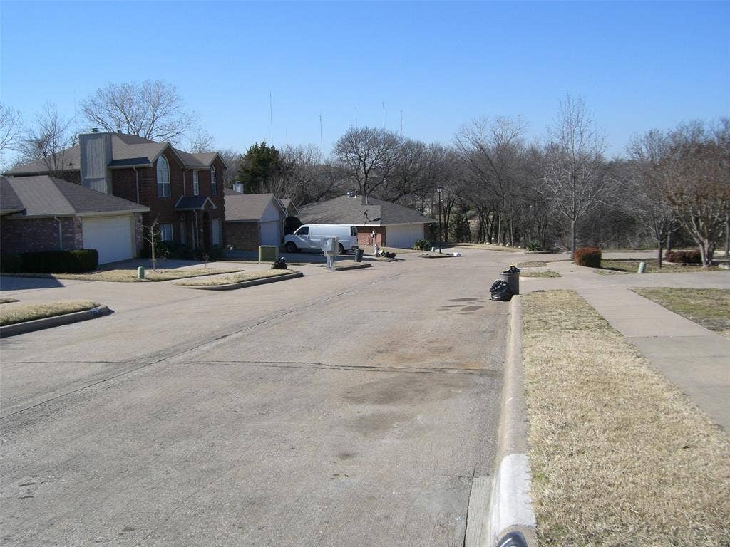 1104 Parker Court, Cedar Hill, TX 75104 1104 Parker Court, Cedar Hill, TX 75104