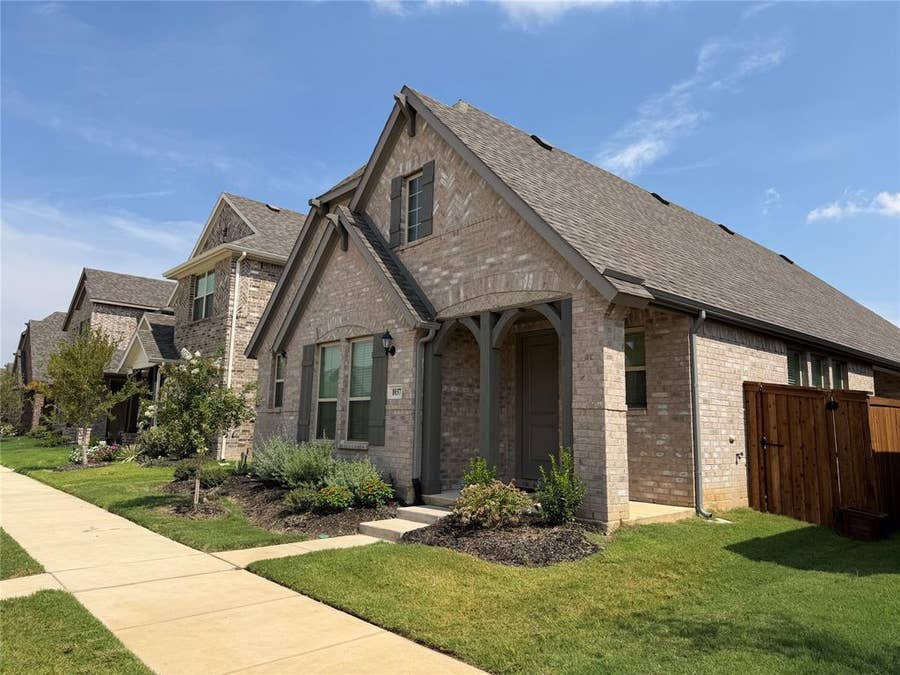 Property photo for 1037 Western Hills Drive, Crowley, TX