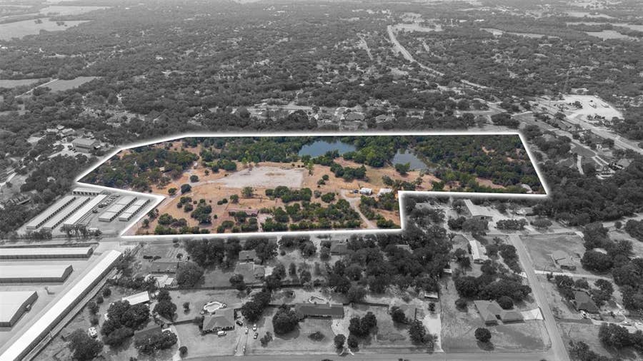 Property photo for 7003 E Bankhead Highway, Willow Park, TX