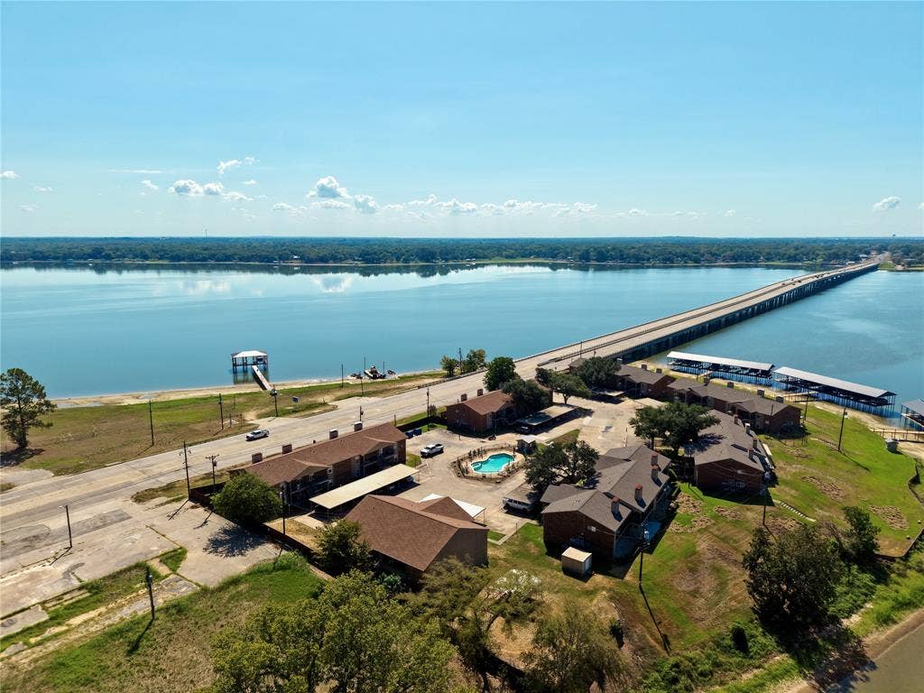 849 GUN BARREL Lane S, #E4, Gun Barrel City, TX 75156 849 GUN BARREL Lane S, #E4, Gun Barrel City, TX 75156
