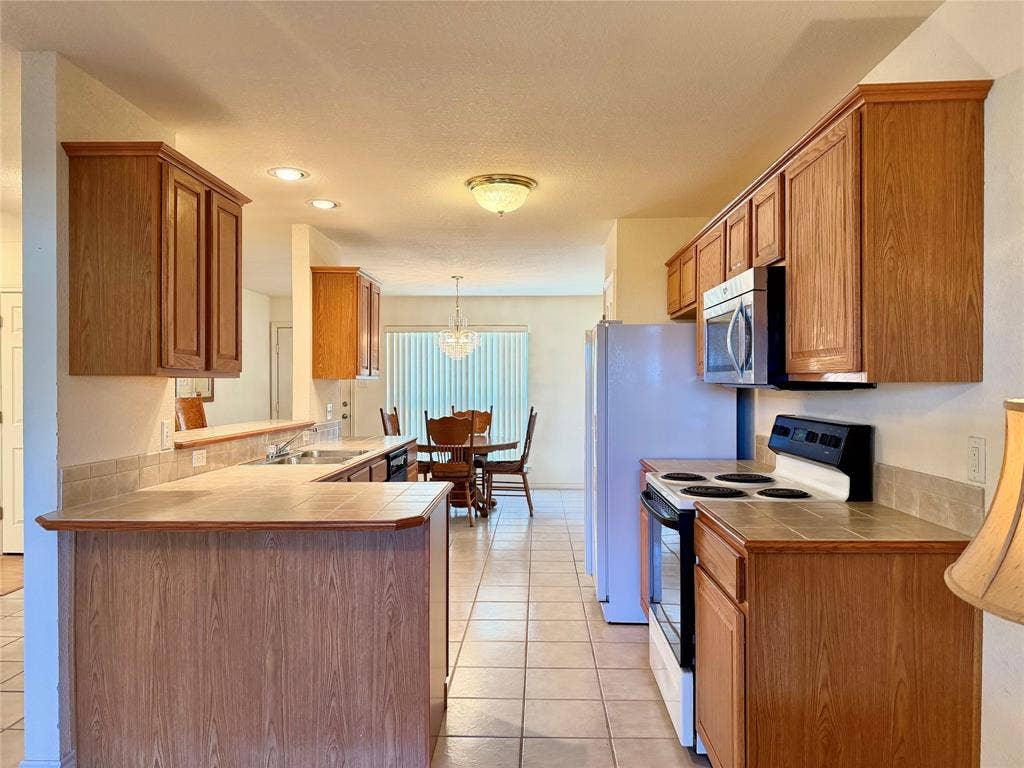 849 GUN BARREL Lane S, #E4, Gun Barrel City, TX 75156 849 GUN BARREL Lane S, #E4, Gun Barrel City, TX 75156