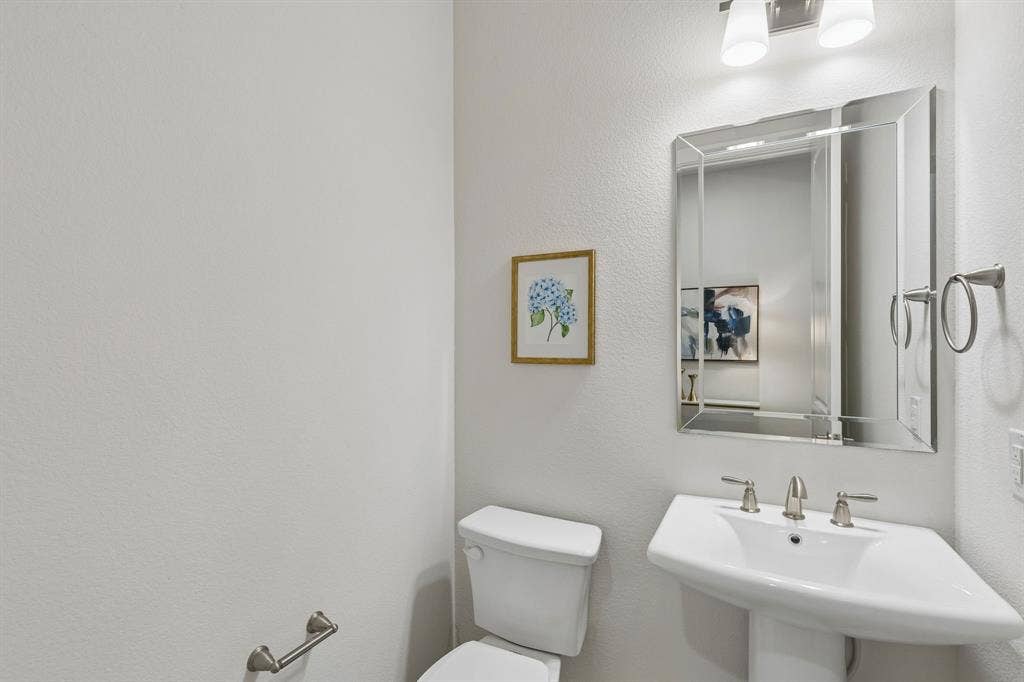 17717 Sage Lane, Dallas, TX 75252 17717 Sage Lane, Dallas, TX 75252