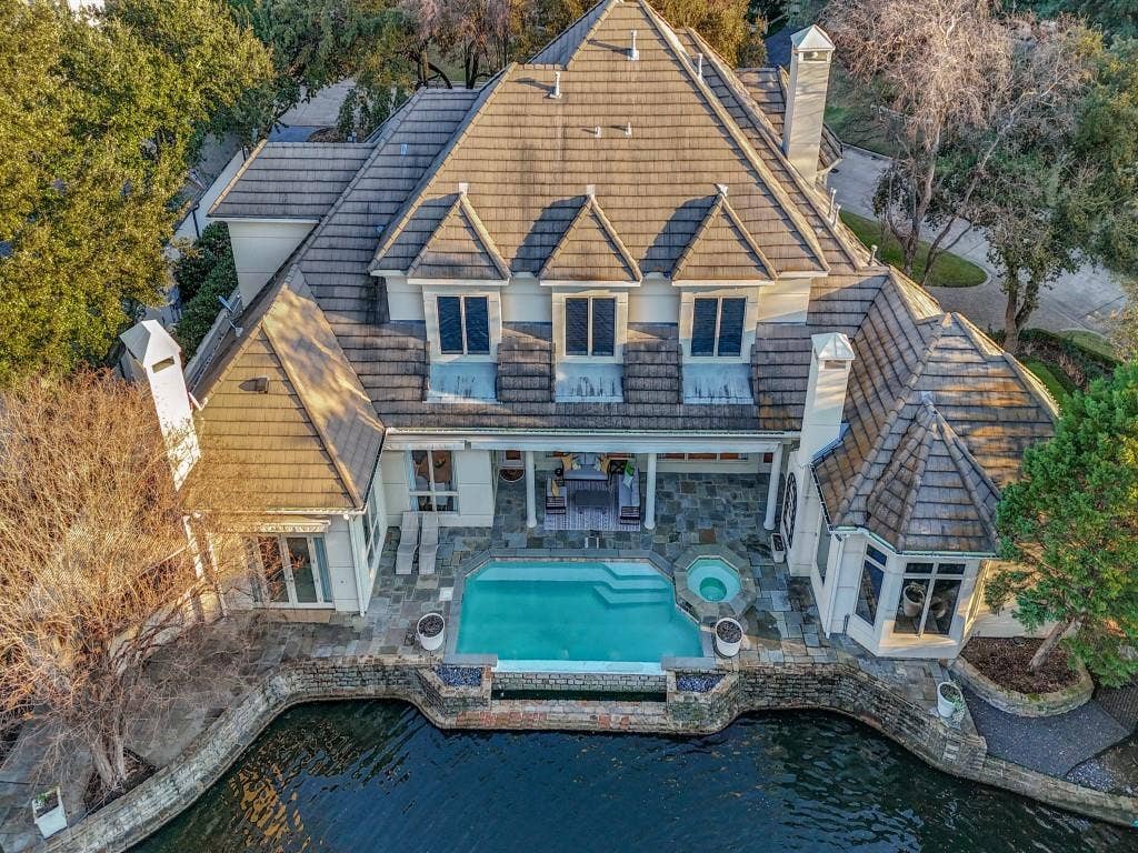 16 Robledo Drive, Dallas, TX 75230