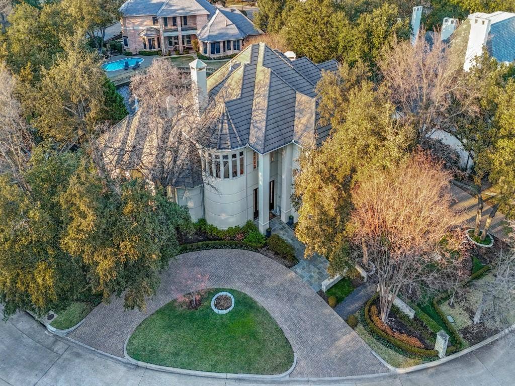 16 Robledo Drive, Dallas, TX 75230
