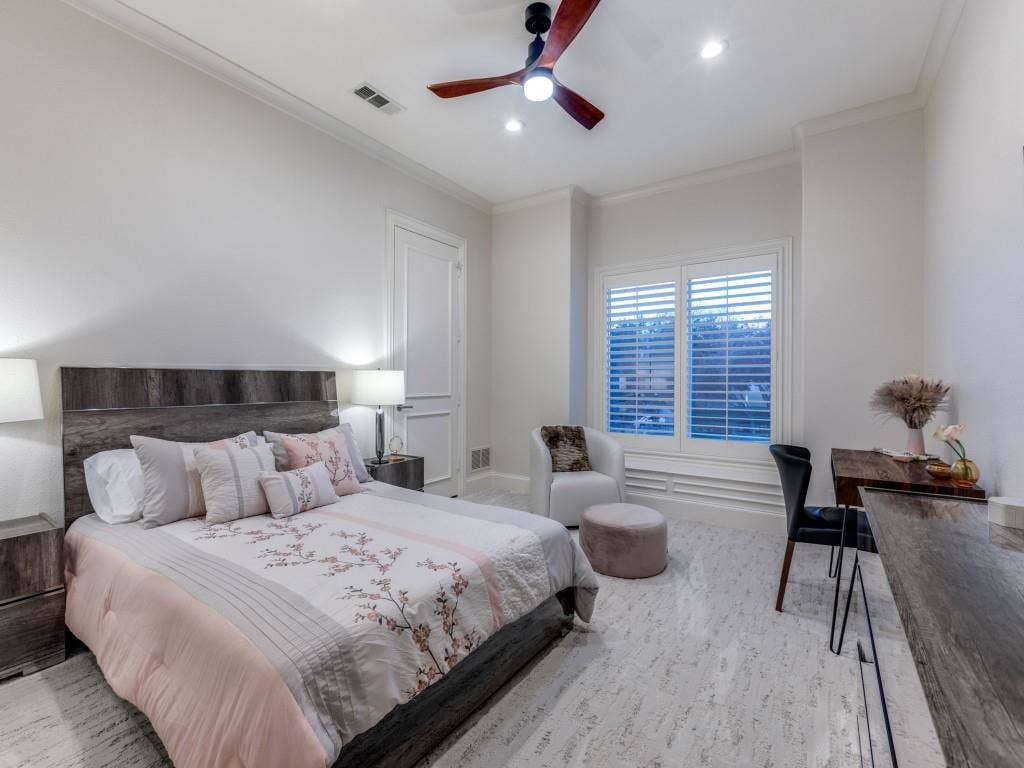 16 Robledo Drive, Dallas, TX 75230