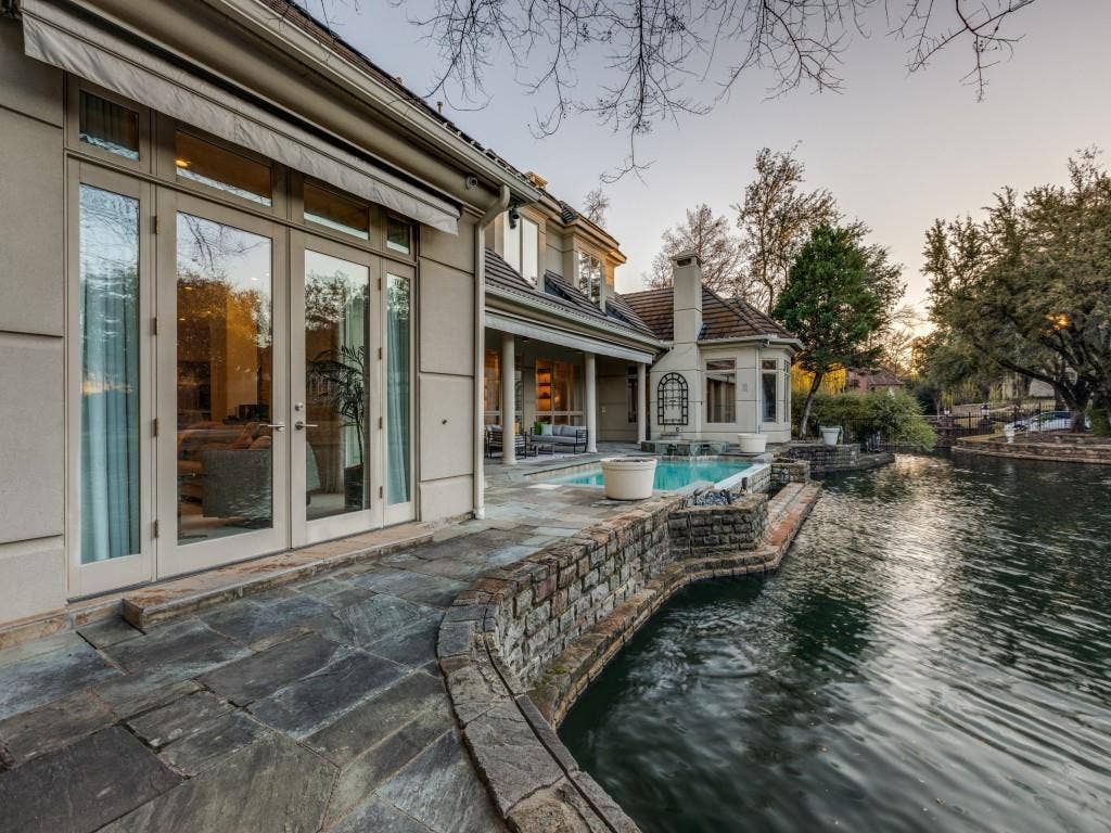 16 Robledo Drive, Dallas, TX 75230