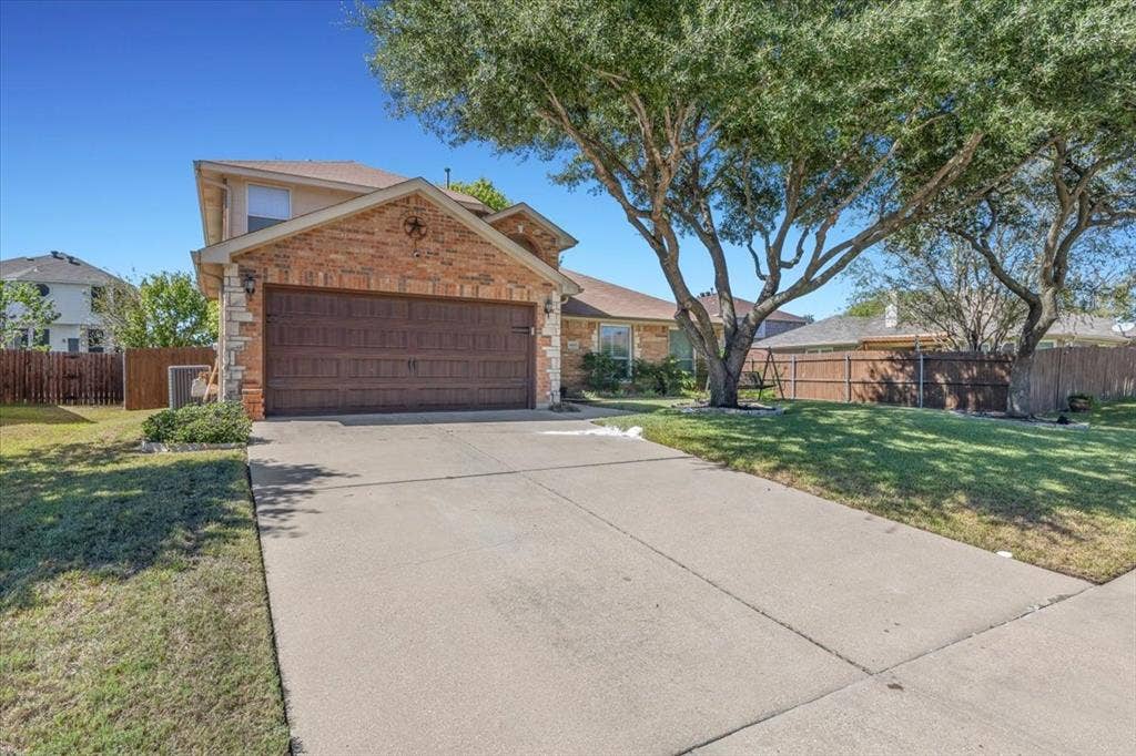 4600 Valleyview Drive, Mansfield, TX 76063 4600 Valleyview Drive, Mansfield, TX 76063