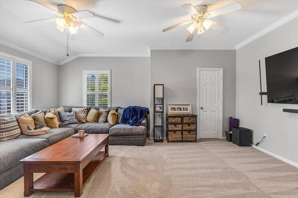 4600 Valleyview Drive, Mansfield, TX 76063 Located upstairs