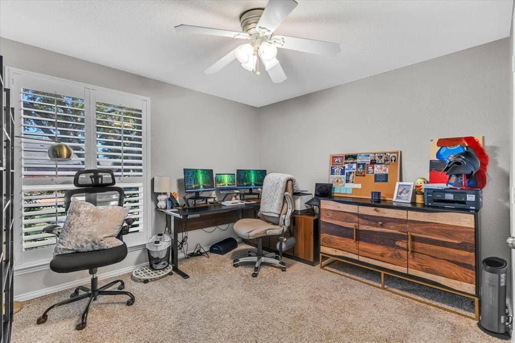 4600 Valleyview Drive, Mansfield, TX 76063 Third bedroom located downstairs on front of home