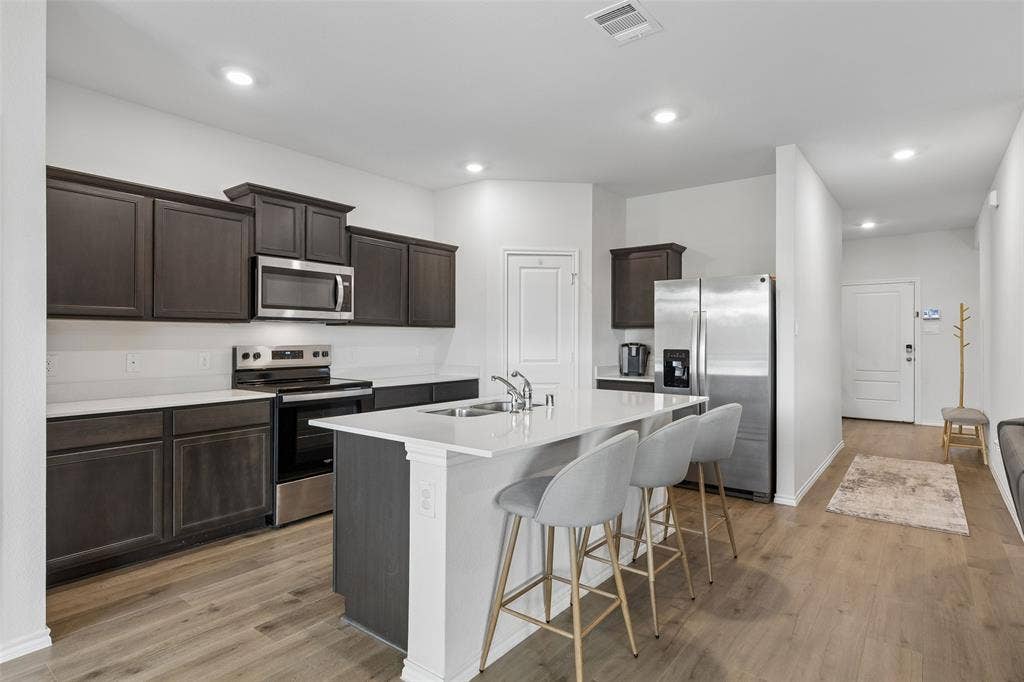 1448 Stuarts Forest Drive, Denton, TX 76207