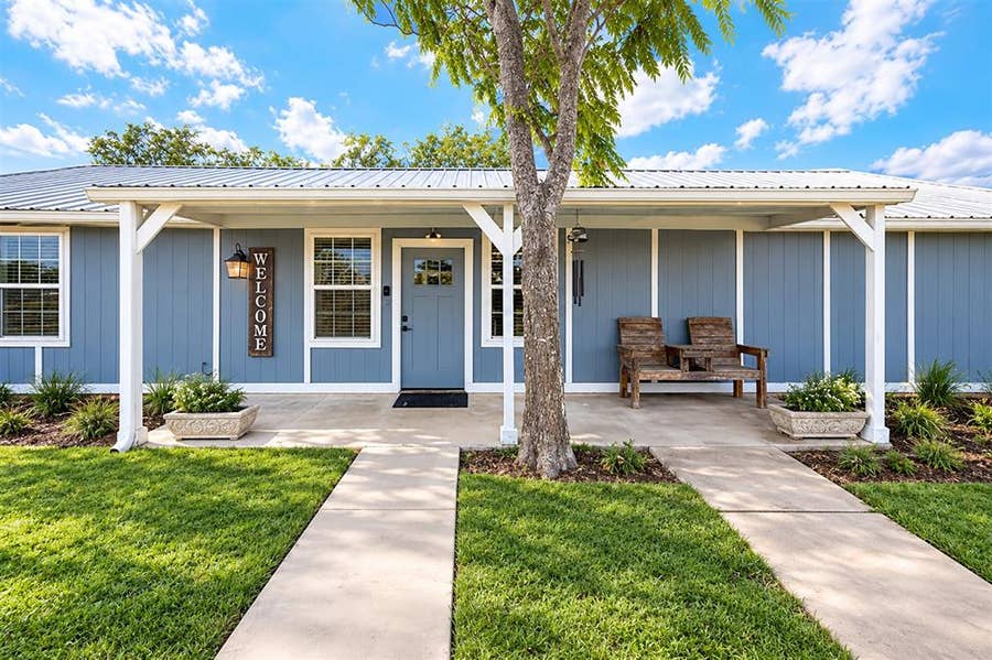Property photo for 728 Water Oak Street, Dublin, TX