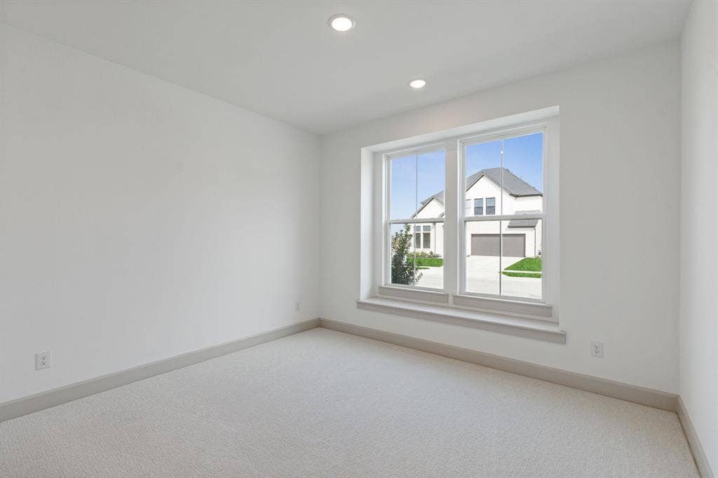 2624 Radiant Way, Celina, TX 75009 You'll enjoy nicely sized secondary bedrooms in our Tristan plan.