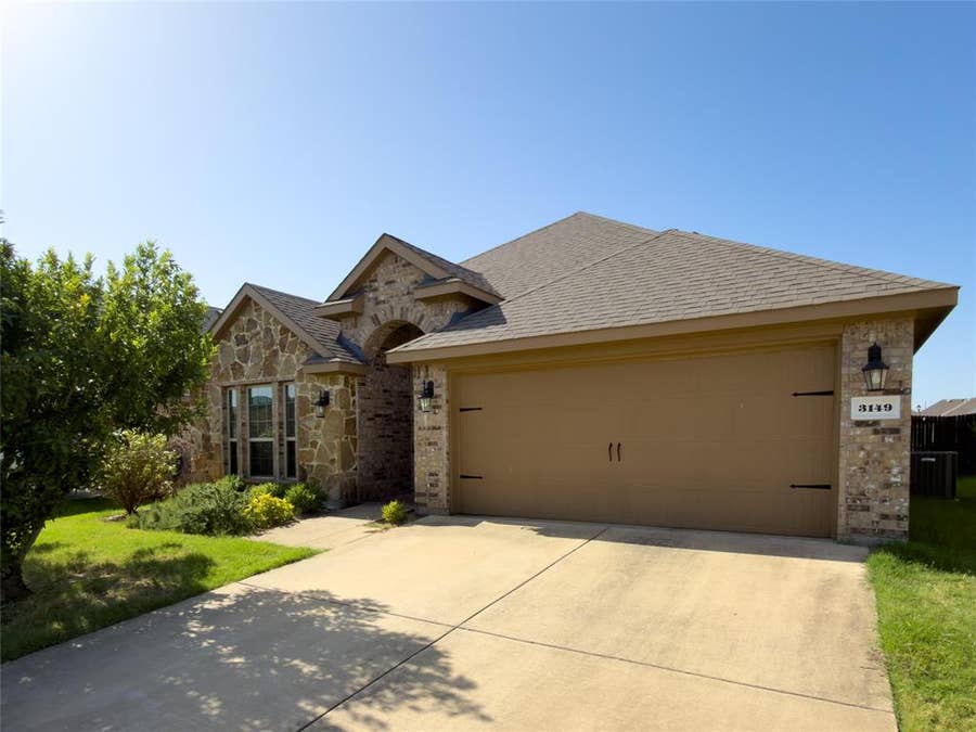 Property photo for 3149 Honeycomb Way, Royse City, TX