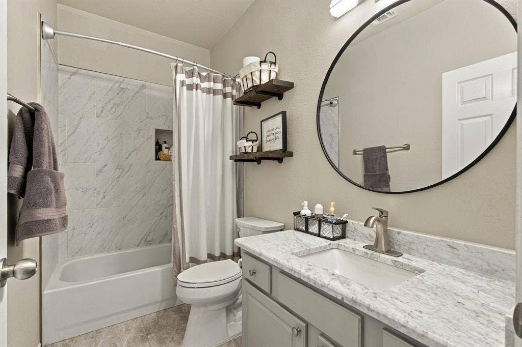 11251 Chaucer Drive, Frisco, TX 75035 11251 Chaucer Drive, Frisco, TX 75035