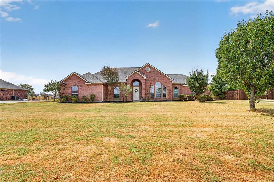 Property photo for 10418 Fireside Lane, Forney, TX