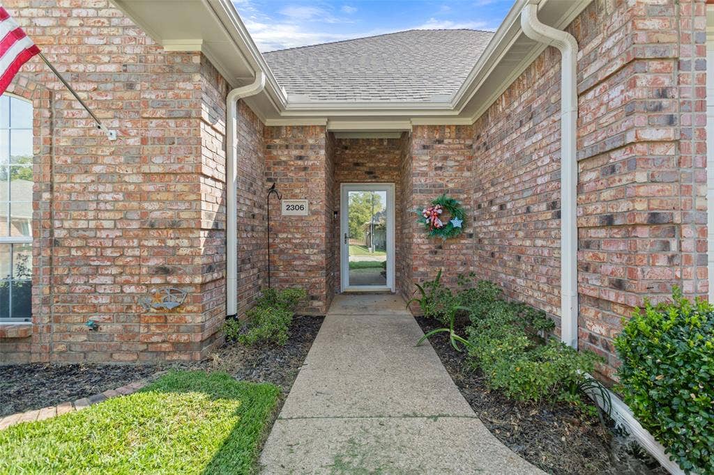 2306 Homestead Lane, Tyler, TX 75701 2306 Homestead Lane, Tyler, TX 75701