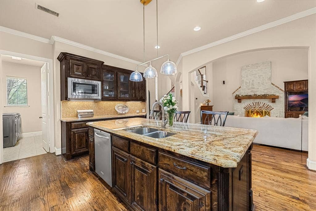 11150 Sugar Mill Lane, Frisco, TX 75033 11150 Sugar Mill Lane, Frisco, TX 75033