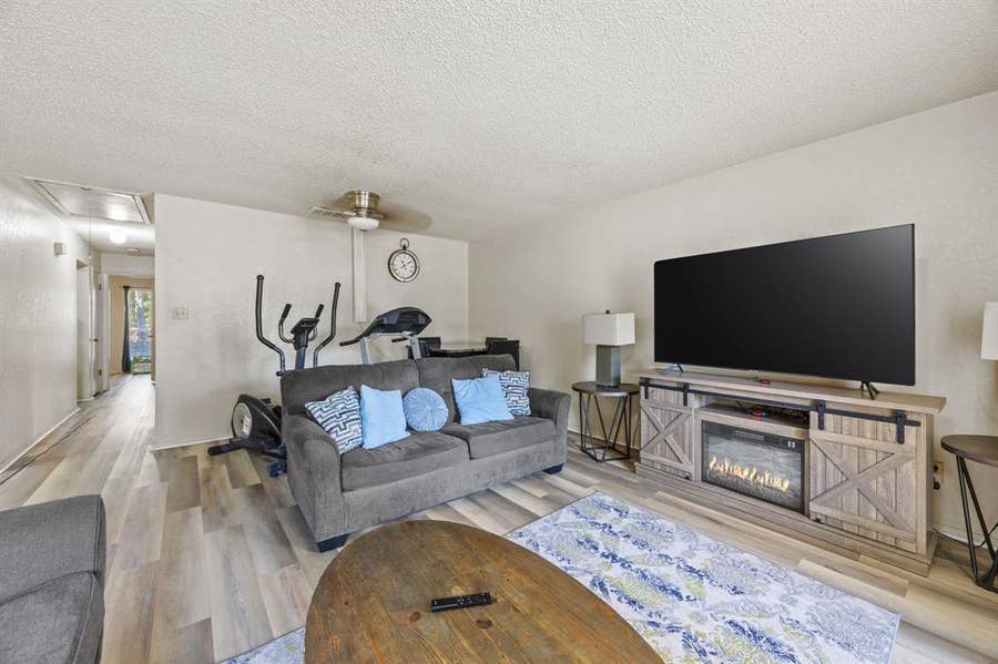 Property photo for 2512 Windy Pine Lane, #2514, Arlington, TX