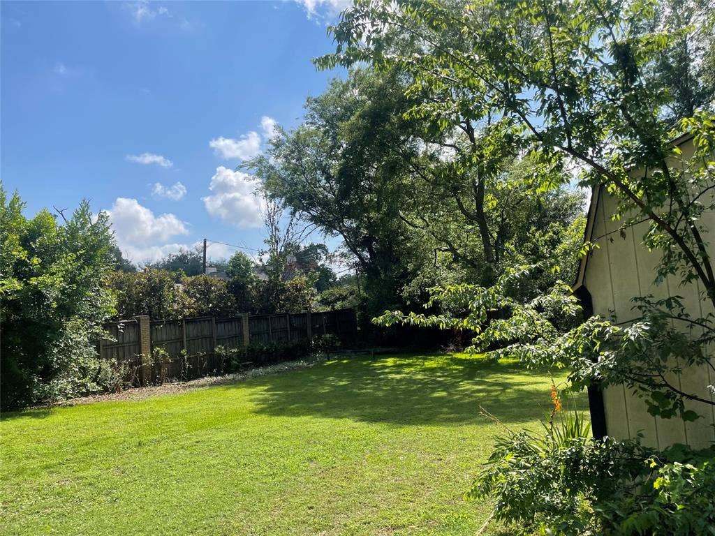 1403 S Donnybrook Avenue, Tyler, TX 75701 1403 S Donnybrook Avenue, Tyler, TX 75701