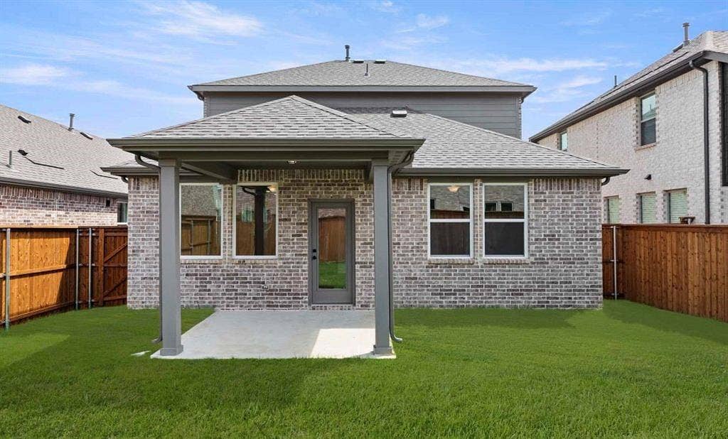 Rear Exterior Design Representative Photo
