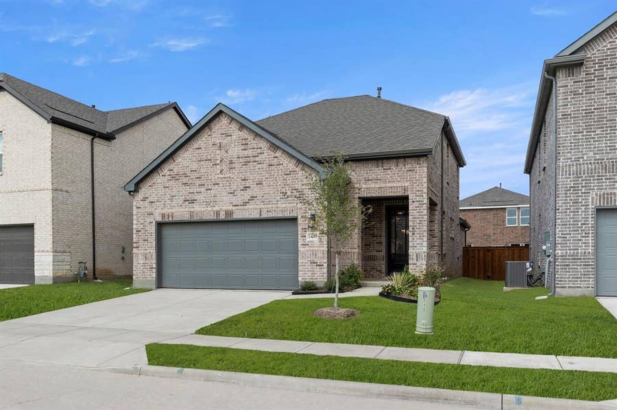 Property photo for 14205 Gallatin Street, Pilot Point, TX