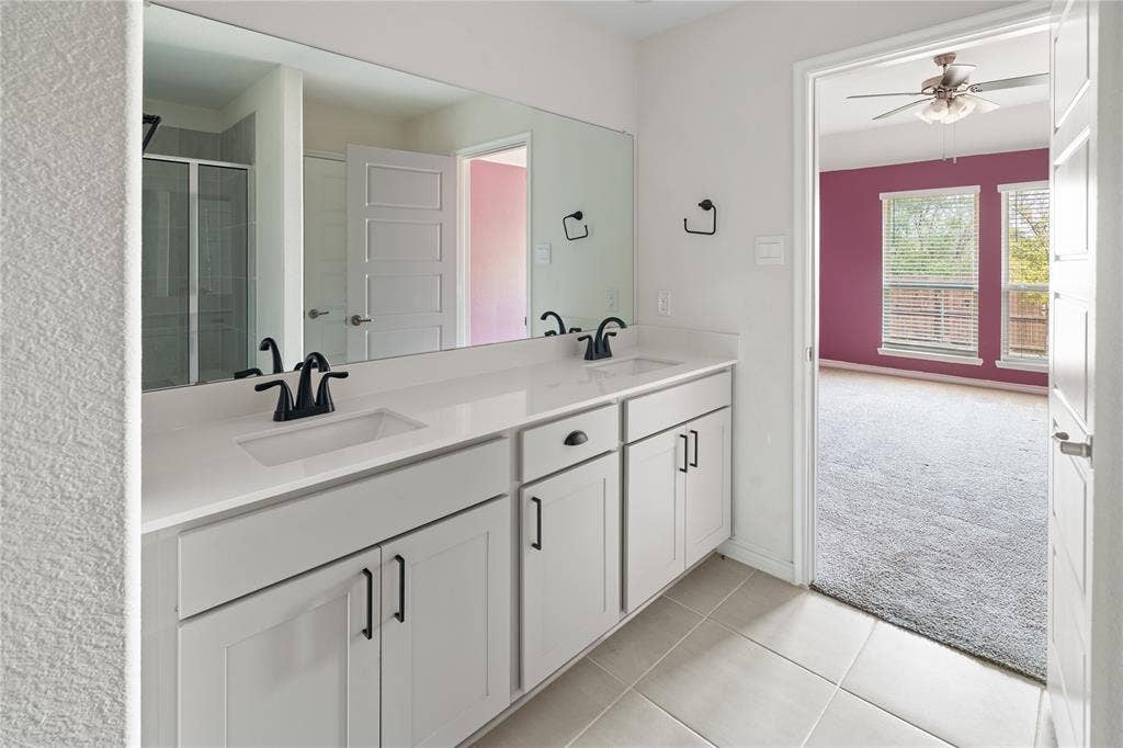 830 Creekview Lane, Lavon, TX 75166 830 Creekview Lane, Lavon, TX 75166